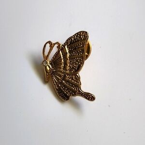 Vintage Gold Tone Rhinestone Butterfly Pin